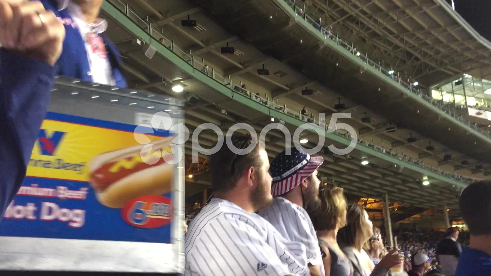 Hot dog vendor at baseball game, Stock Video