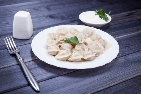 Hot meat dumplings on the table still life Foto stock
