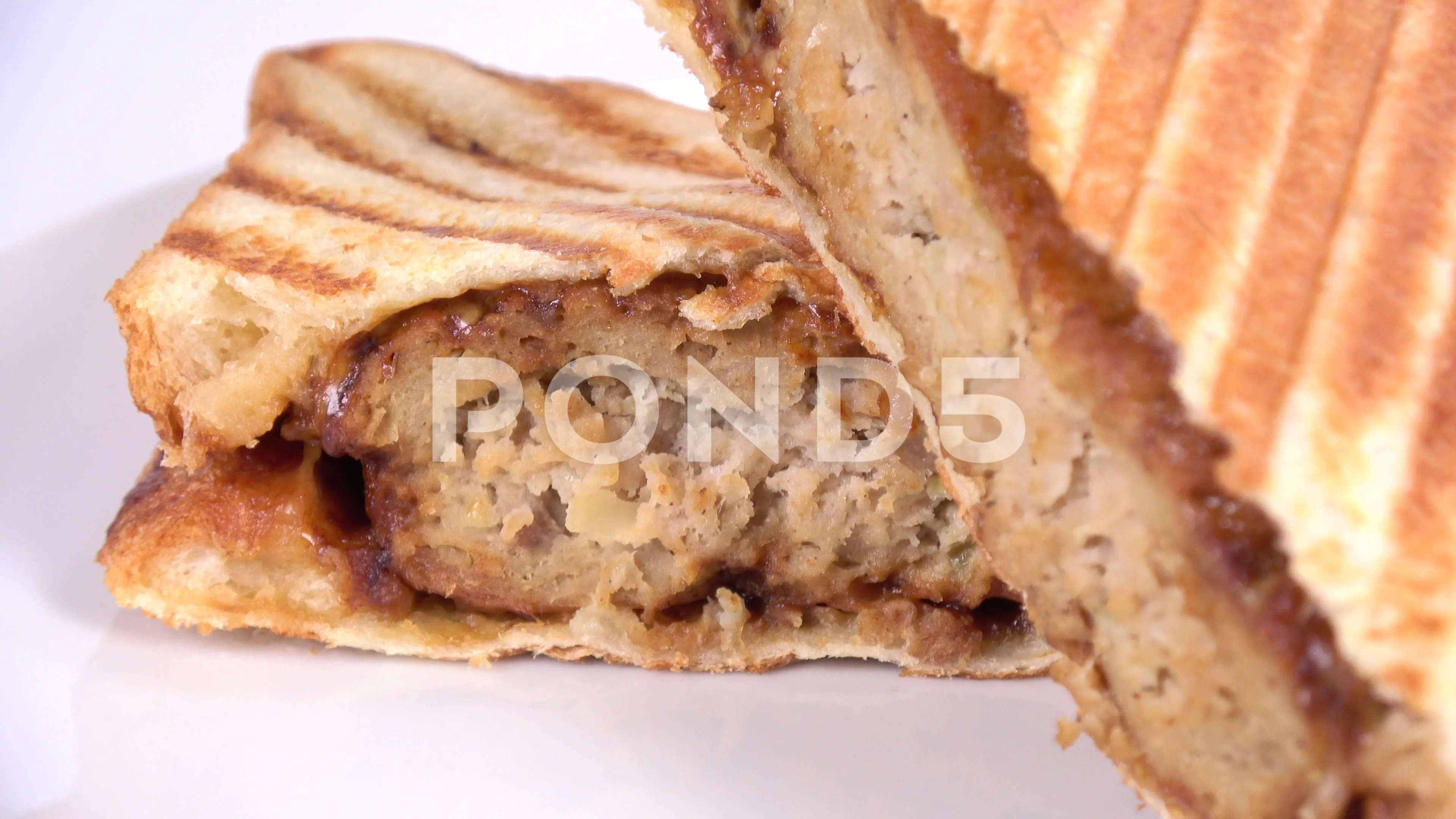 https://images.pond5.com/hot-sandwich-hamburger-steak-video-footage-232356381_prevstill.jpeg