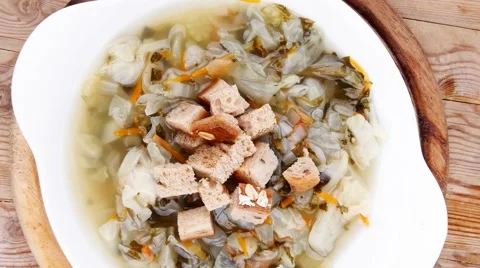 Hot vegetable soup Vídeos de archivo 43562983