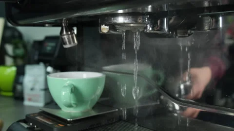 Hot water coffee machine cleaning process with outgoing steam Video stock 306621110