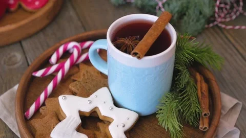 Hot winter drink: chocolate in a bare mug. Christmas time. Cozy home atmosphere Stock Footage 143320625