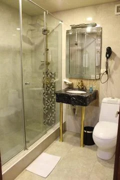 Hotel bathroom Stock Photos