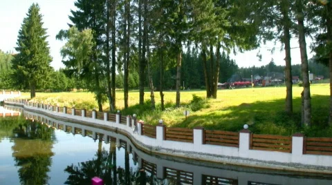 Hotel with lake Video stock 653092