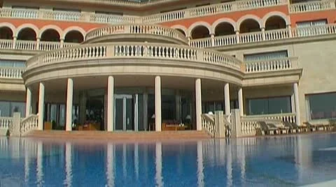 Hotel pool Video stock 9944936