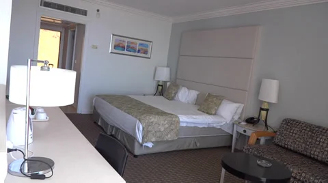 Hotel room - pan camera 스톡 동영상 34650554