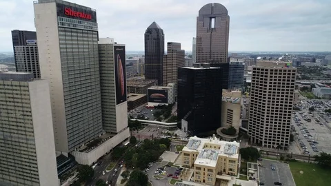 Hotel tower and office blocks in the Dallas central district 스톡 동영상 97696317