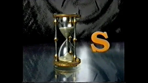 Hourglass timer animation intro of prom Studniowka, vhs fx footage Stock Footage 108983200