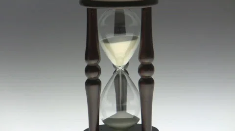 Hourglass zoom-out Video stock 543779