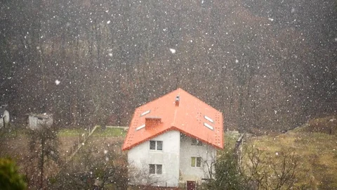 House and snow. Stock-Footage 125563893