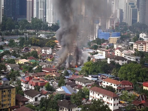 House is burning in the city Stock Footage 83868014