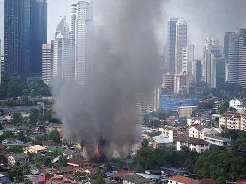 House is burning in the city Stock Footage 83868038