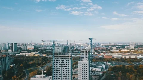 House construction crane Video stock 97262273