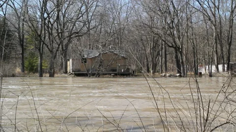House in a crested river 動画素材 1139496