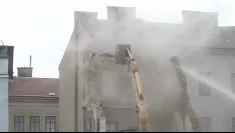 House demolition in Vienna Vídeos de archivo 10588331