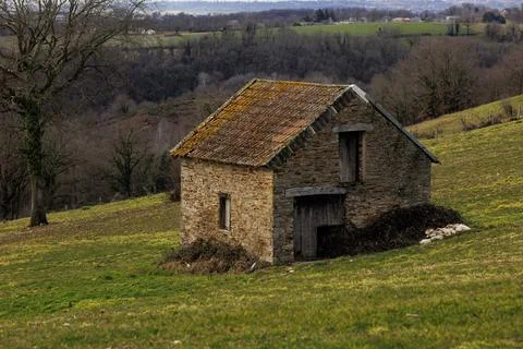 House on the hill Photos