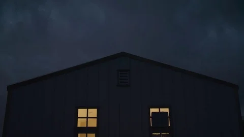 House Lights at Night Stockbeeldmateriaal 85438531