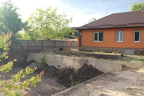 The house is made of brick. Stock-Fotos