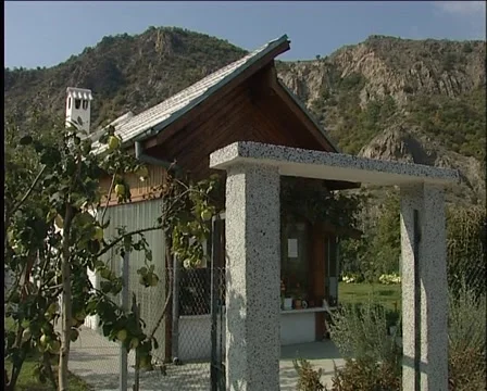 House in the mountains Video stock 995179