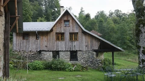 The House In The Mountains Video stock 201404344