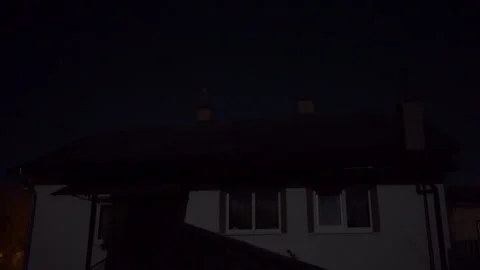 House at night Stock-Footage 315984448