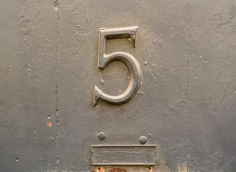 House number 5 Stock-Fotos