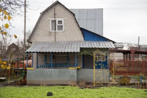 A house with a plot in the cottage Fotos de archivo