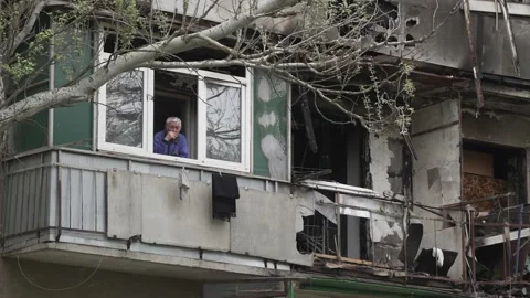 House resident Stock Footage 192442736