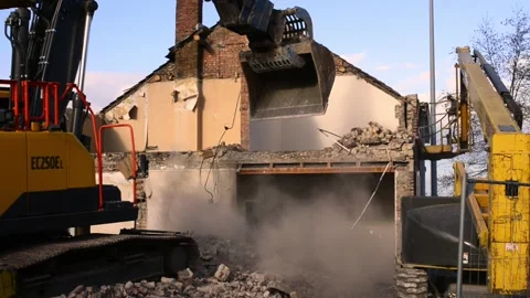 House without facade first floor level cleaned Stock Footage 170251478