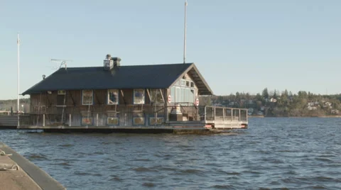 Houseboat Video stock 33742263