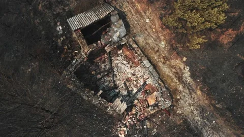 Houseburn2 Stockbeeldmateriaal 201999730