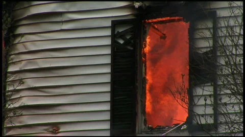 Housefire (4 of 16) Stock Footage 70818