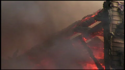 Housefire (9 of 16) Stock Footage 70810