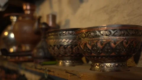 Household tools made of copper by forging in a workshop 스톡 동영상 329392899