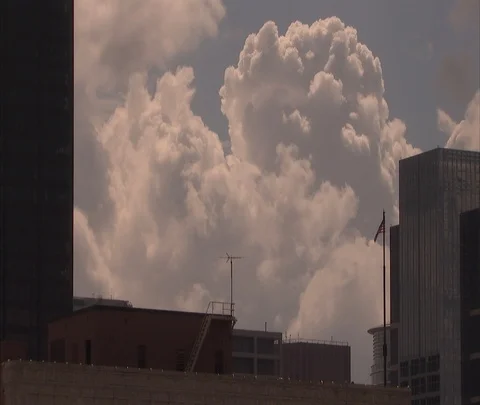 Houston skyline with slow moving clouds Stock Footage 86697926