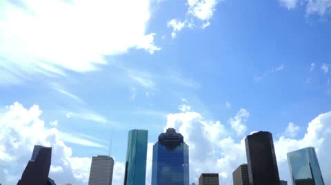 Houston Skyline Tilt Down 스톡 동영상 24854889