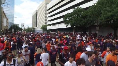 Houston, TX, USA. 5th Nov, 2017. Houston Astros mascot Orbit and