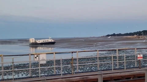 Hovercraft Arriving at Ryde Pier, Isle of Wight, UK – 24 Aug 2025 Stock Footage 317962072