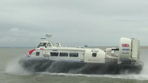 Hovercraft 스톡 동영상 229947208