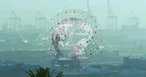 Hovering 3D wireframe globe overlaying misty harbor port, showing cranes, docked Foto stock