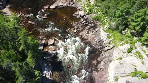 Hovering high above some rapids 動画素材 158754605