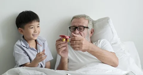 How does this plane fly. Stock Footage 105962346