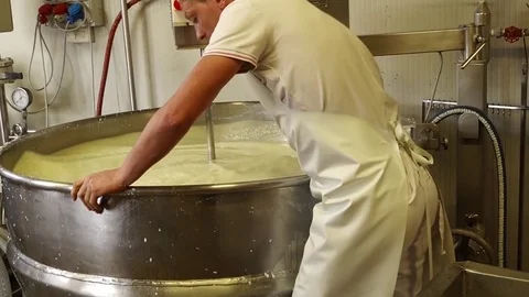 How make cheese Video stock 81999359