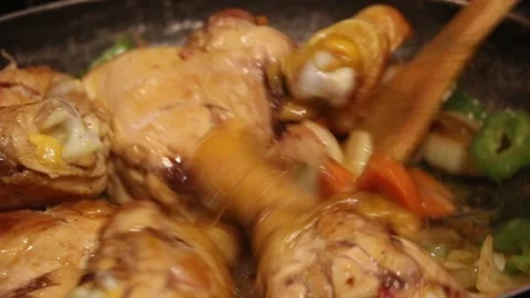 How to make a good chicken stew with vegetables Stock Footage 131752320