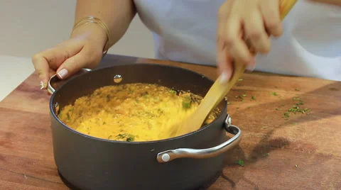How to make Grilled Chicken Kebabs with yogurt sauce, gravy Stock Footage 68757510
