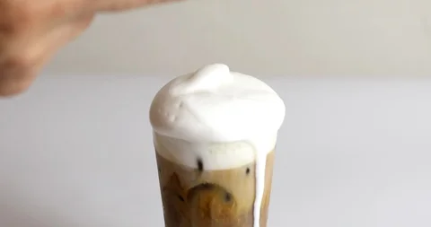 How to make iced cappuccino Stock Footage 108981002