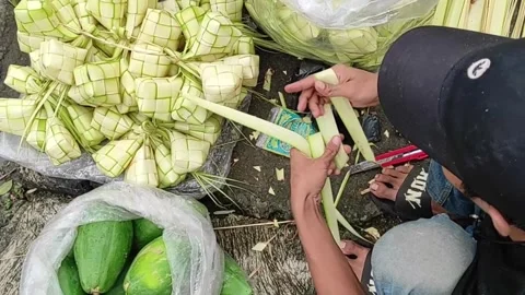 How To Make Ketupat Skin Stock Footage 277531367