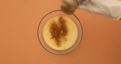 How to making bread pudding ( french toast) with egg and milk Video stock 128870496