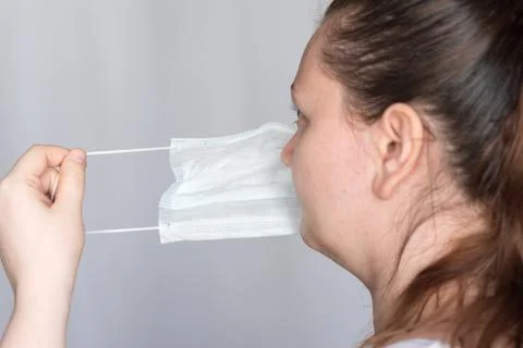 How to remove mask - back Foto stock