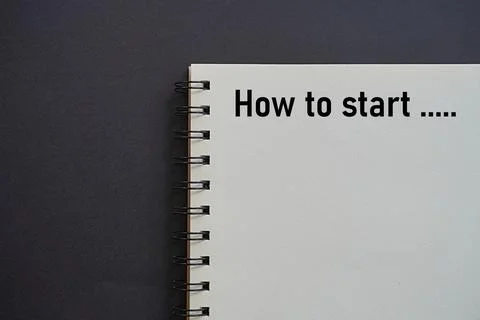 HOW TO START. Background and blank space for text. Education concept Stockfoto's